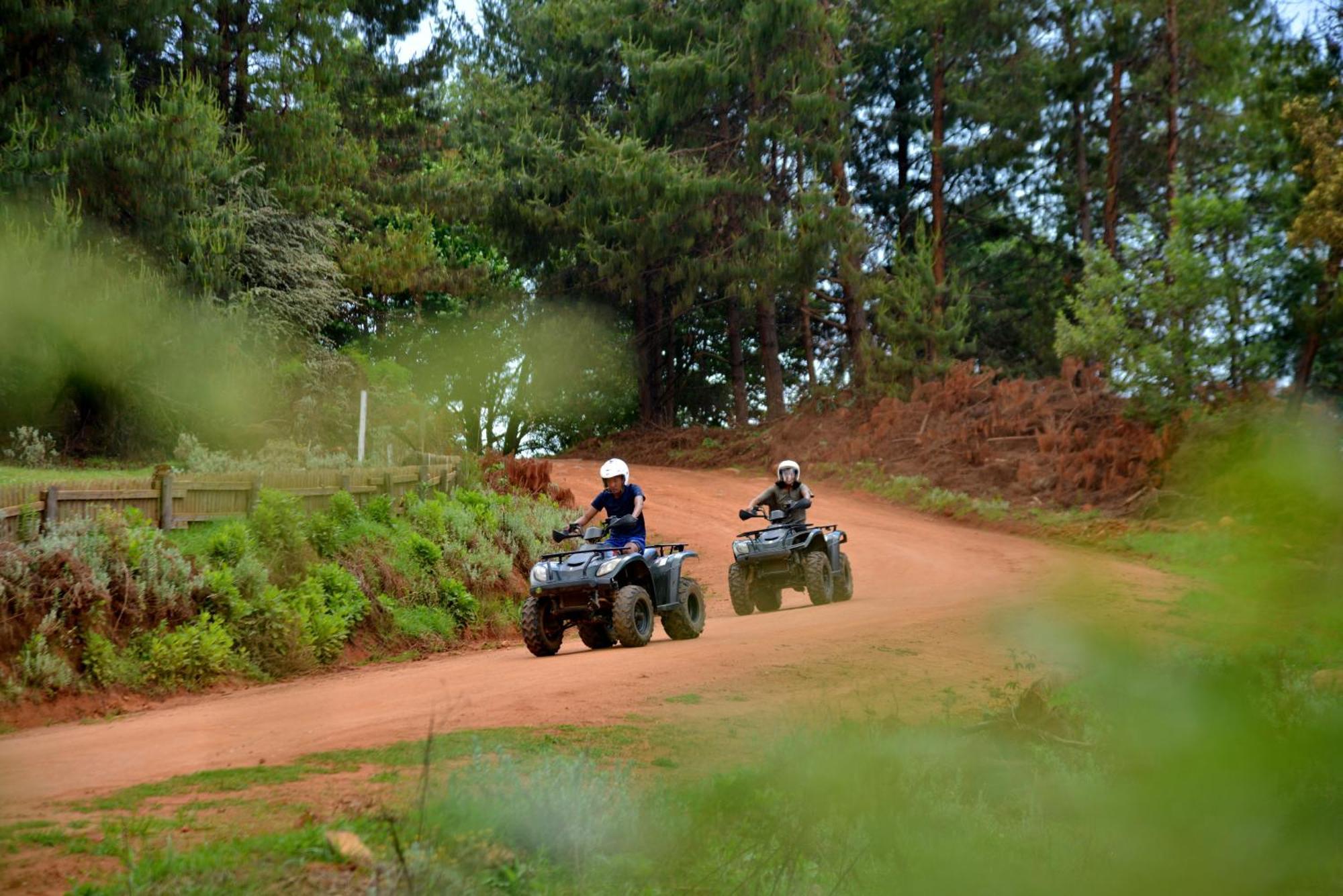 Troutbeck Resort Nyanga Εξωτερικό φωτογραφία